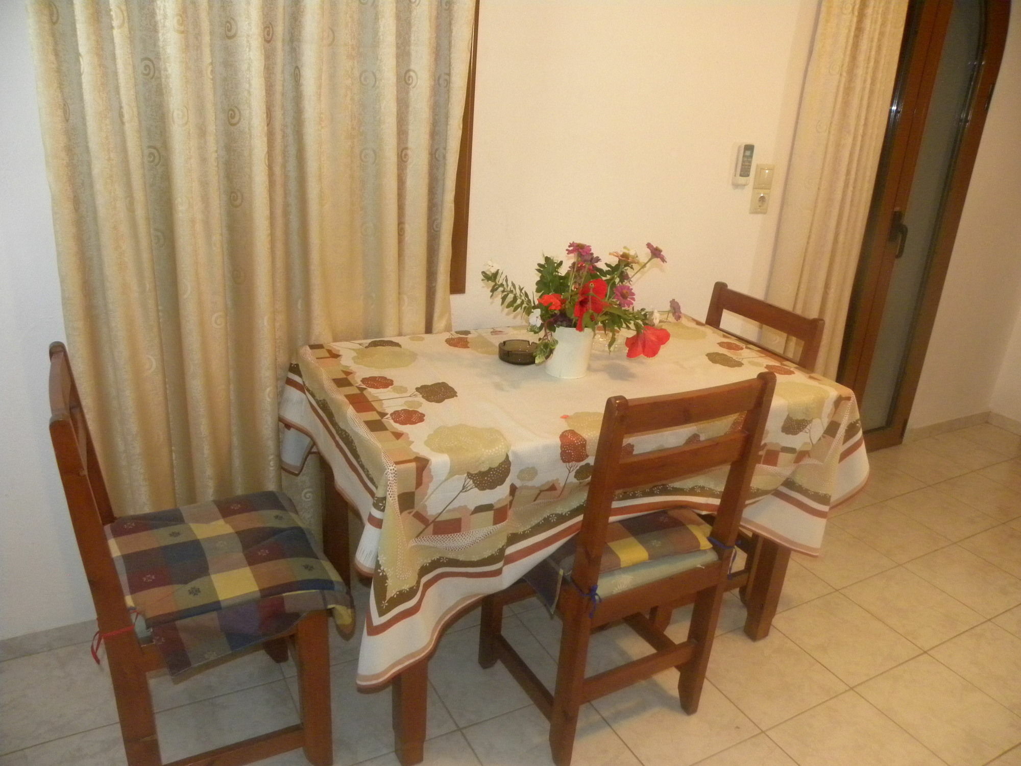 Villa Thalia 멜라토스 외부 사진